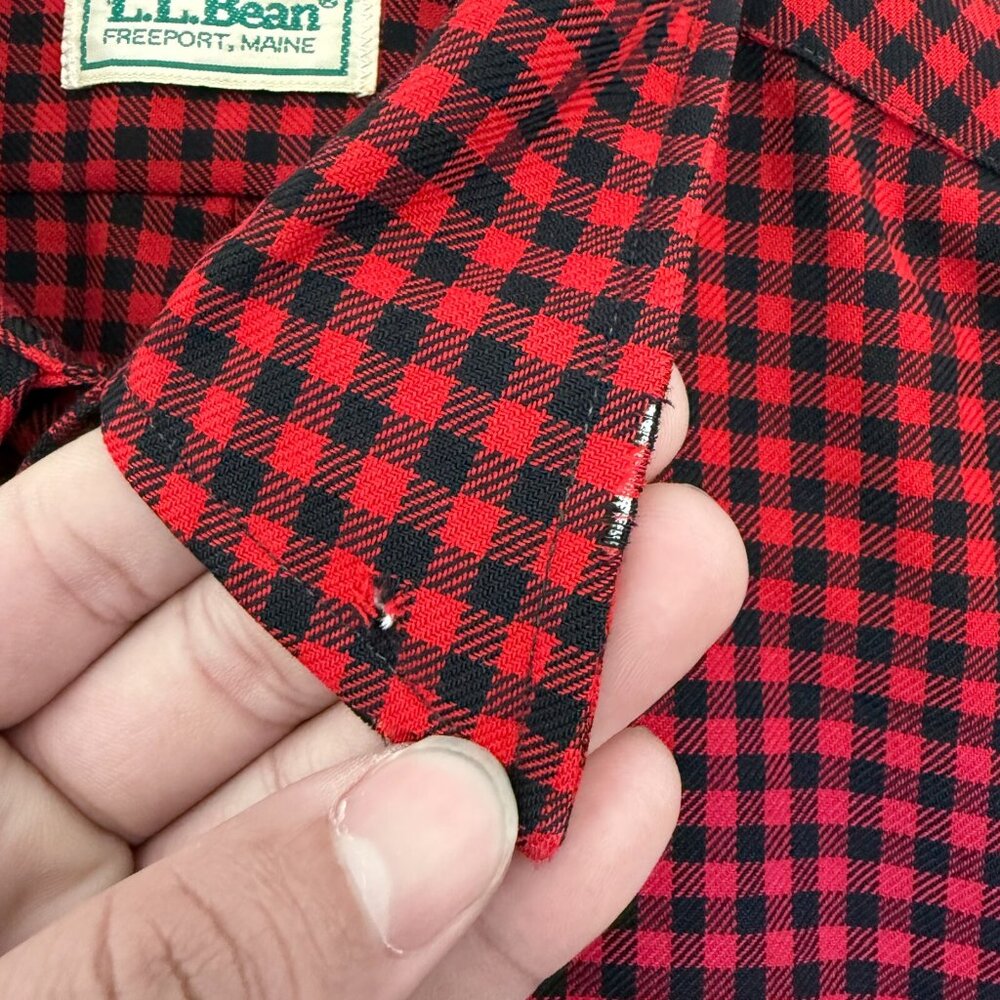 Vintage LL Bean Shirt L Red Buffalo Plaid Flap Pocket Made In USA Button Up - Picture 7 of 9